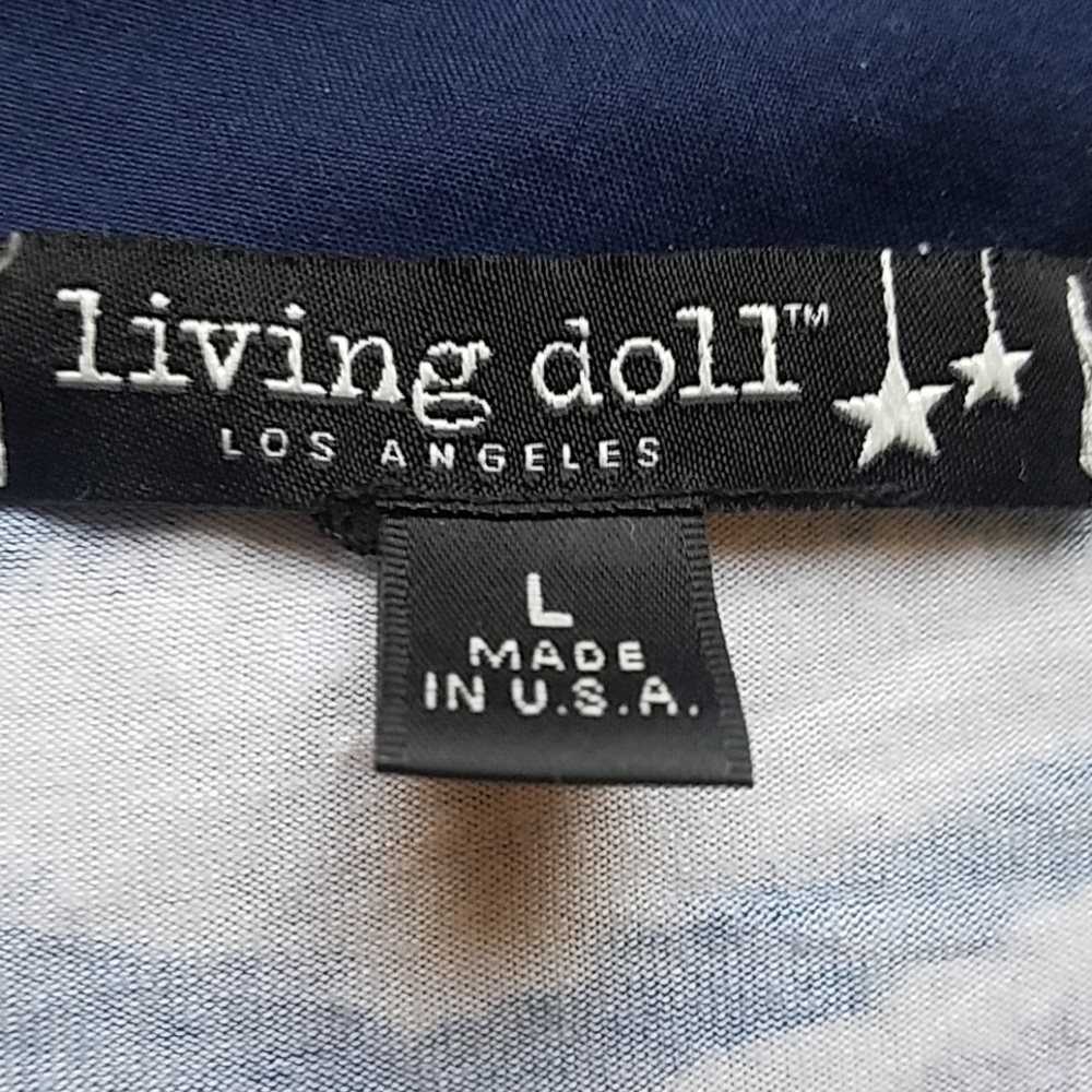 Shirt - Picture 2 of 2